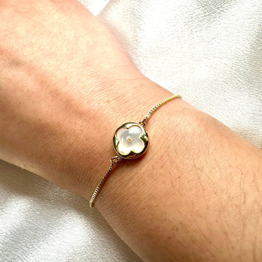 Mother of pearl bracelet